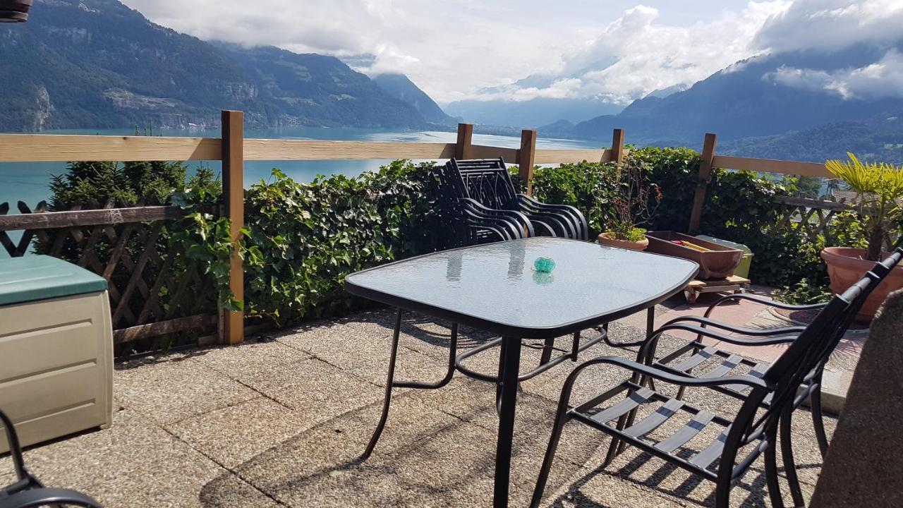 Traumhaftes Chalet Mit Seesicht Krattigen Zewnętrze zdjęcie